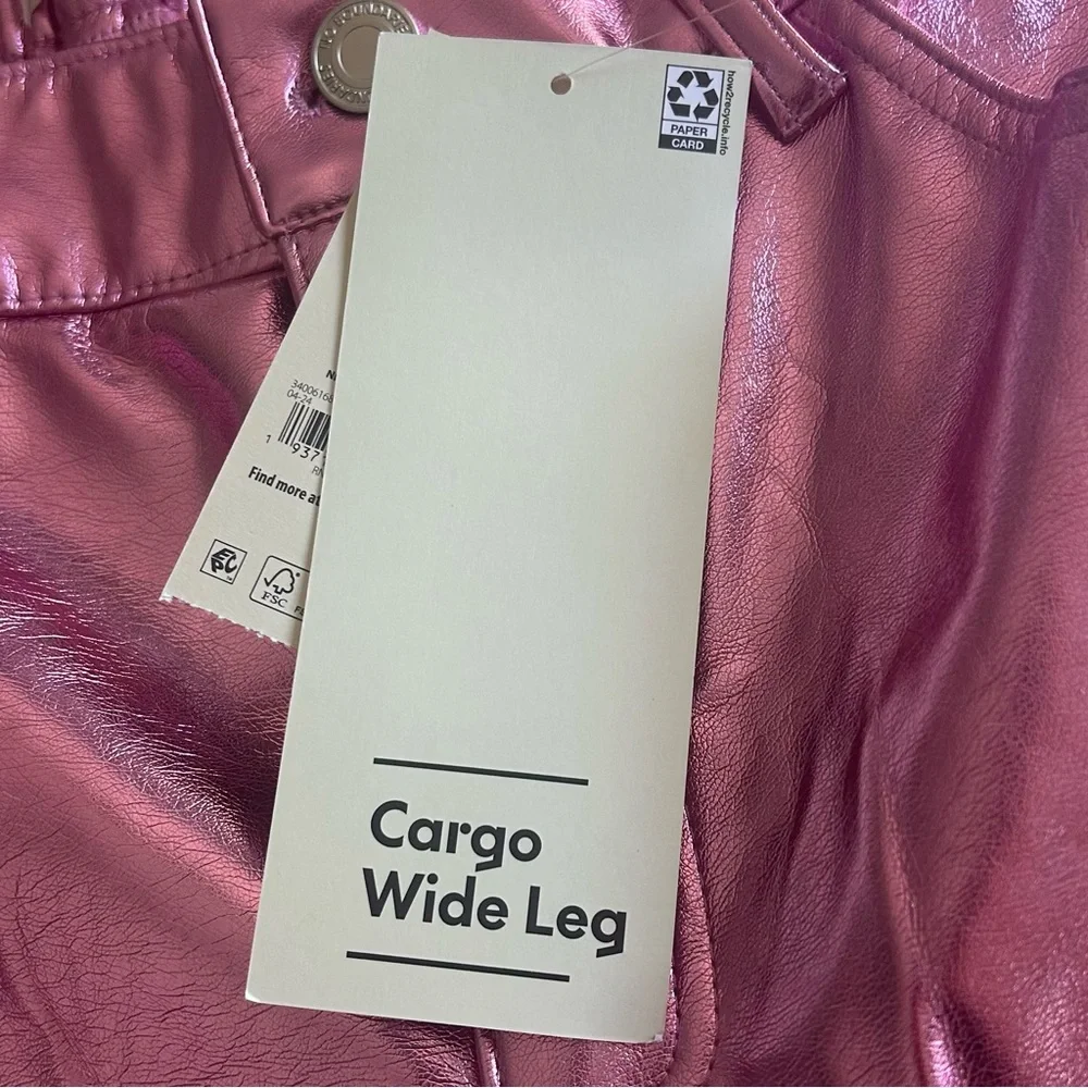 No Boundaries  Metallic Pink Wide Leg Cargo Pants. Size 8-10 - Picture 5 of 10